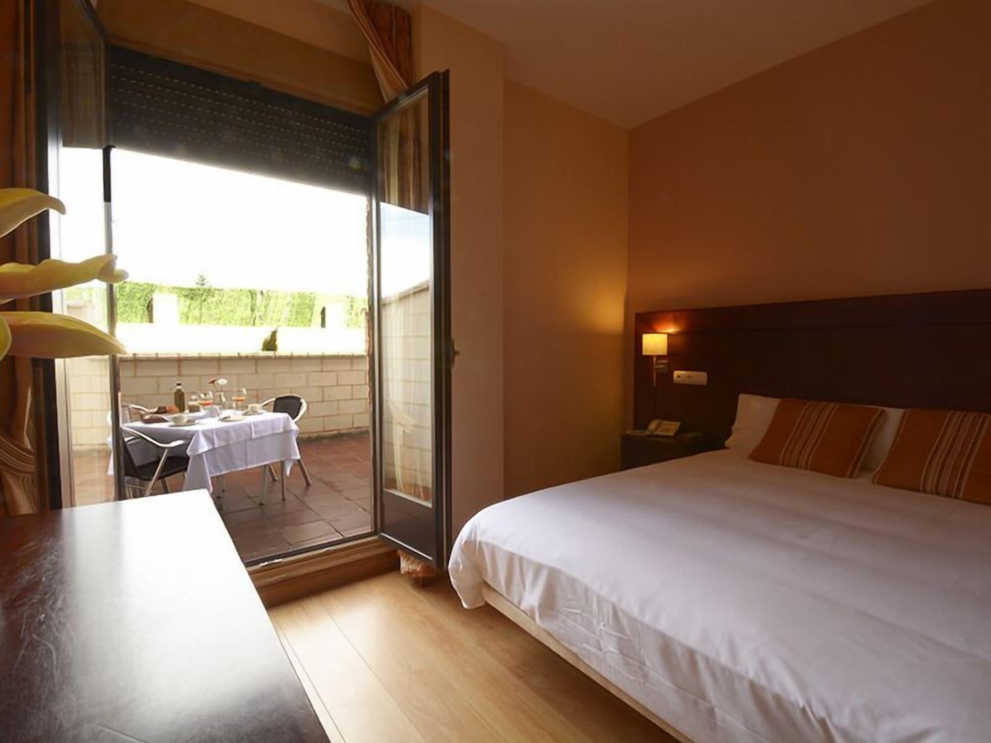 Hotel Campos De Castilla Soria Exterior photo