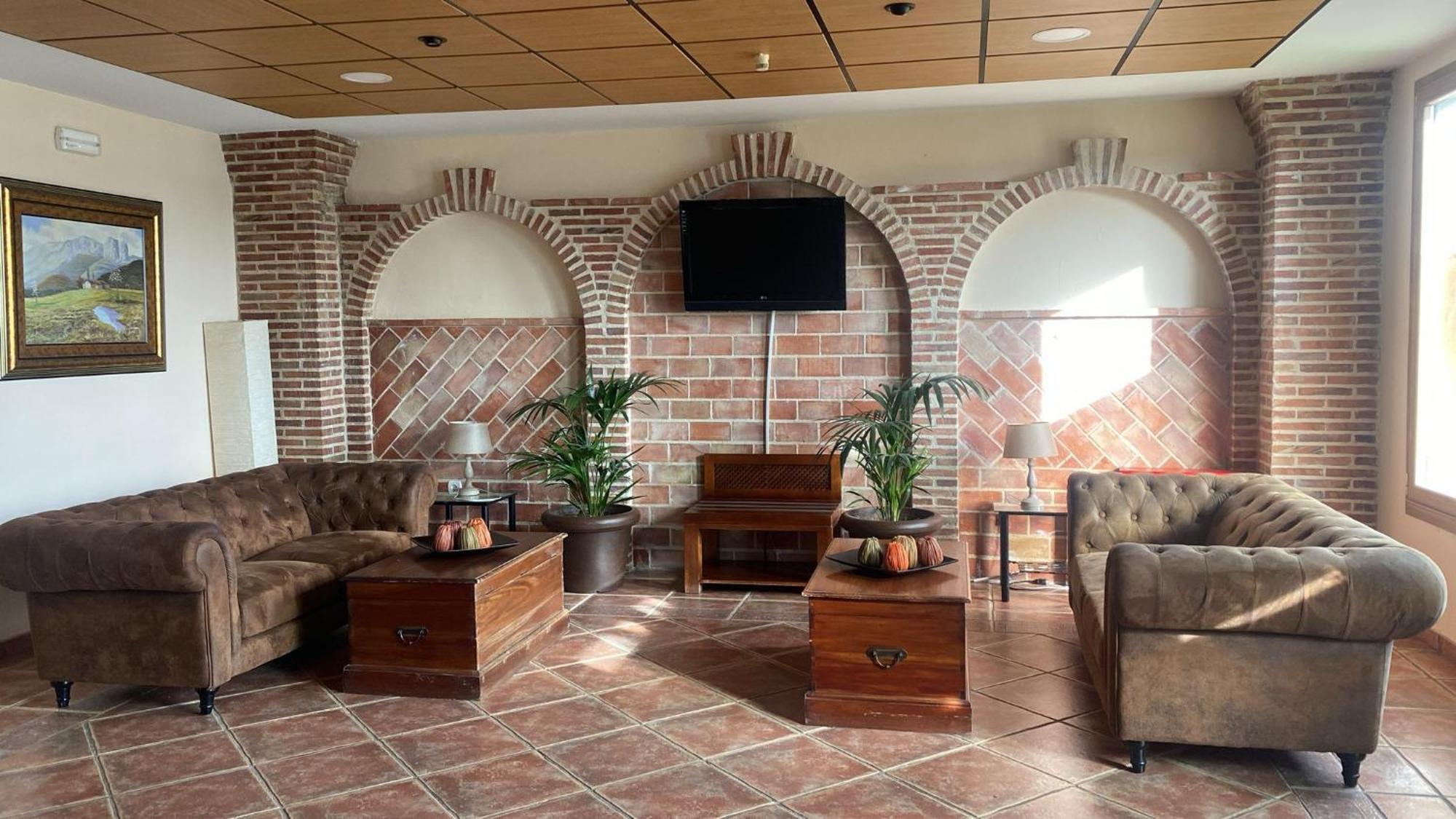 Hotel Campos De Castilla Soria Exterior photo