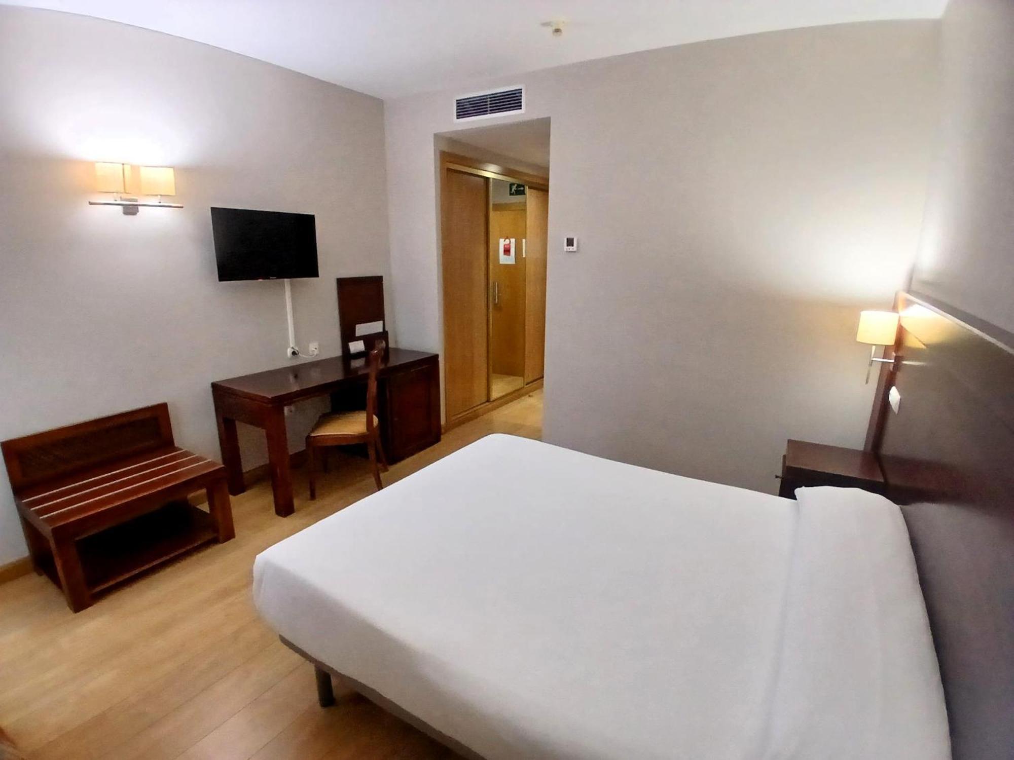 Hotel Campos De Castilla Soria Exterior photo