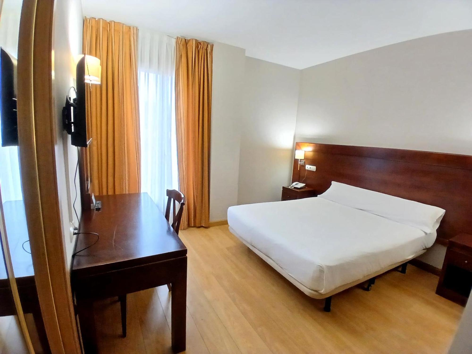 Hotel Campos De Castilla Soria Exterior photo